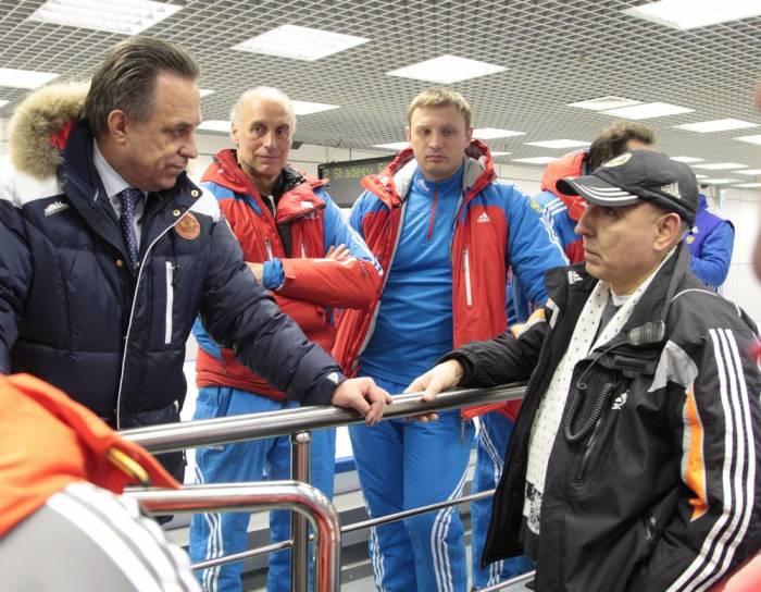 Министр спорта Виталий Мутко на санно-бобслейной трассе в Парамоново!